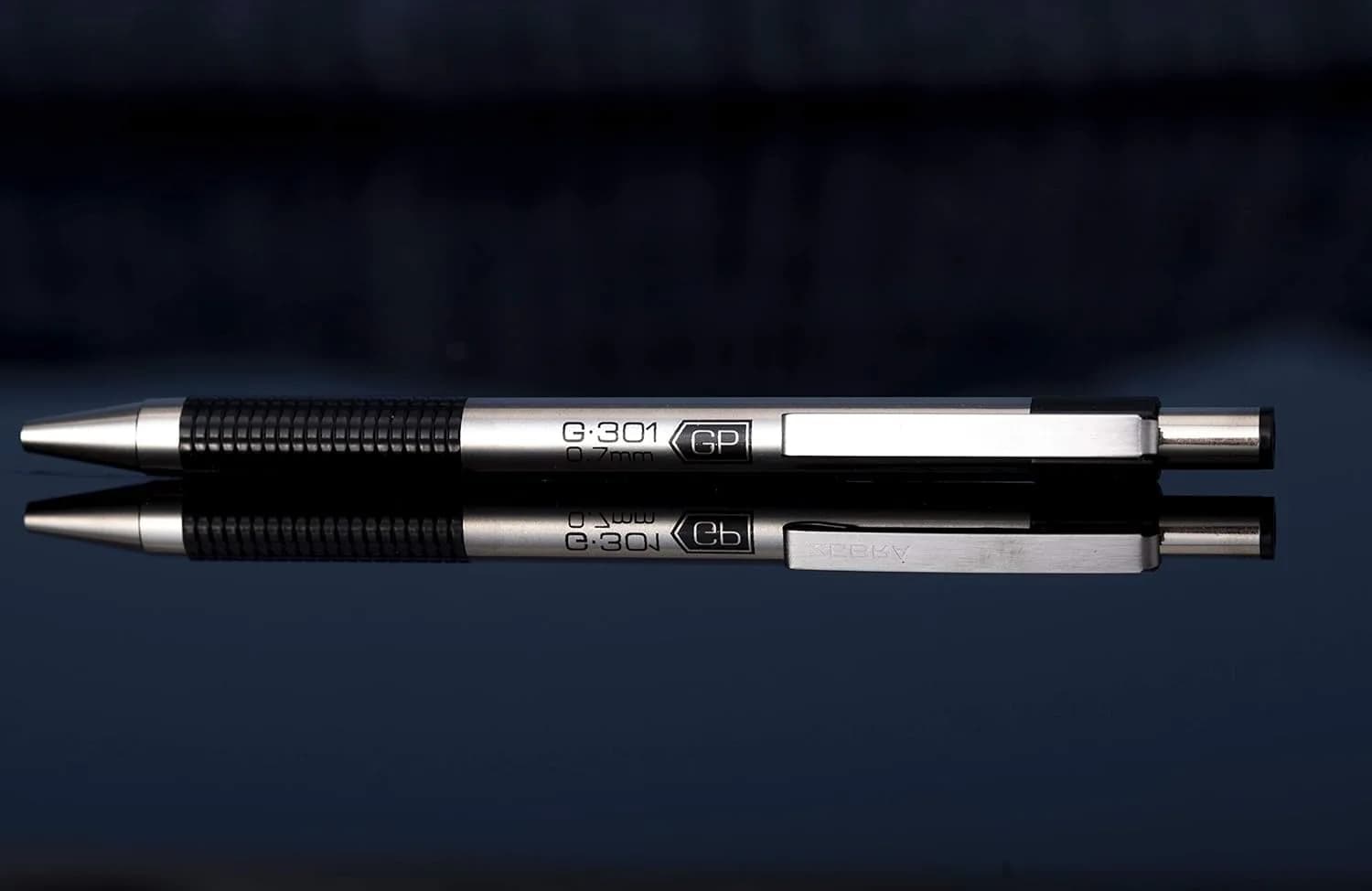 Zebra Pen STEEL G-301 Retractable Gel Pen, Black Ink, 0.7mm, 2-Pack | Smooth Ink Flow for Professionals - view 6