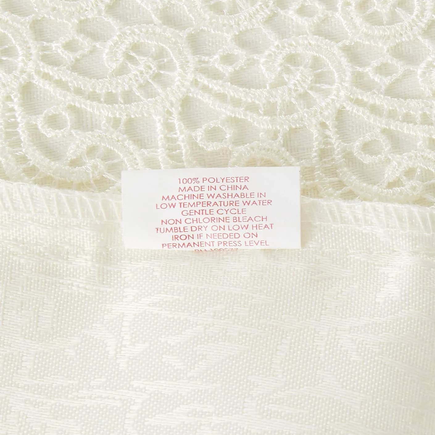 Violet Linen Treasure Lace Tablecloth Ivory 70" x 120" (178 cm x 305 cm) | Elegant Lace Border for Dining Tables - view 4