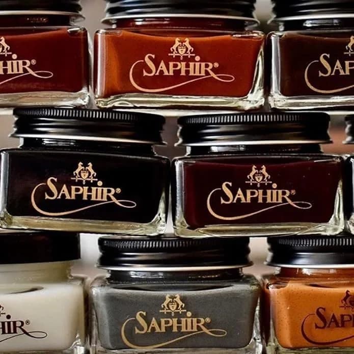 SAPHIR NOIR Natural Cream Shoe Polish 75ml (2.5 Fl Oz) | Medaille d'Or Leather Conditioner for Boots, Handbags thumbnail 7
