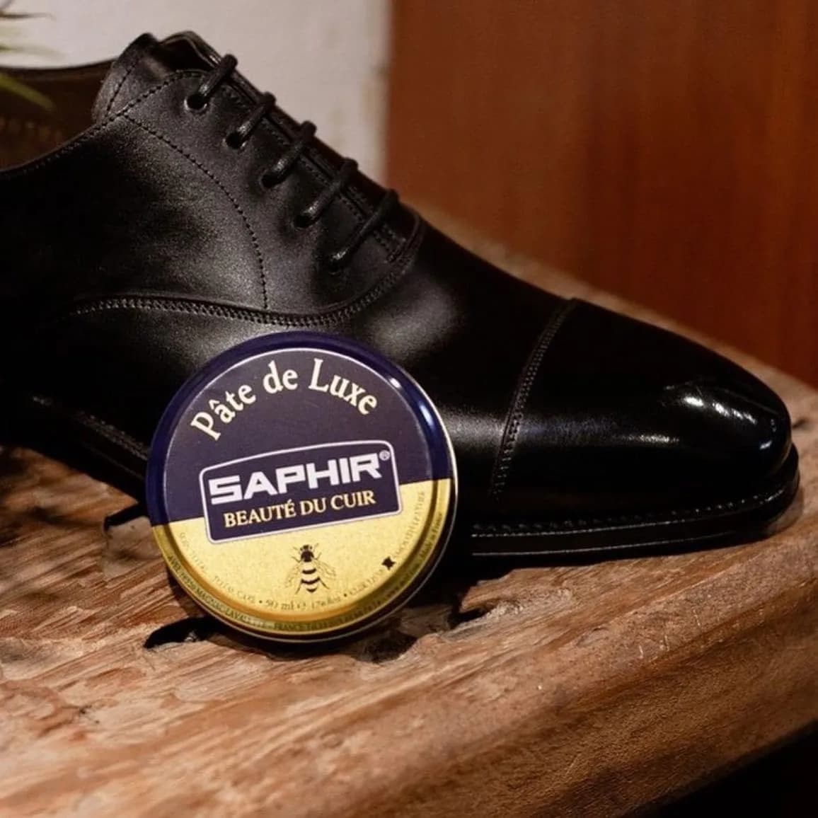 SAPHIR Pate De Luxe Natural Wax Shoe Polish 50ml (1.7 Fl Oz) | Professional Grade Mirror Shine - view 5