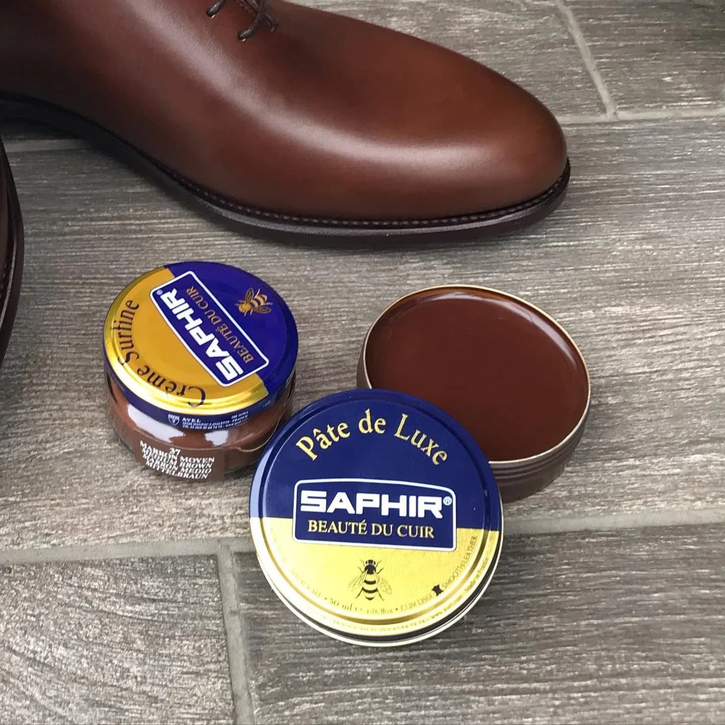 SAPHIR Pate De Luxe Natural Wax Shoe Polish 50ml (1.7 Fl Oz) | Professional Grade Mirror Shine - view 3