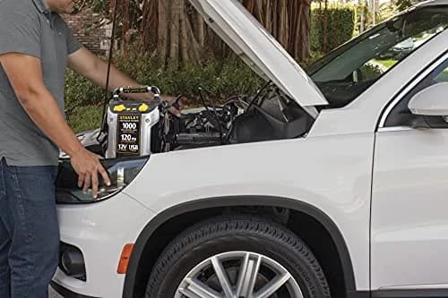 STANLEY Jump Starter with Compressor 1000 Amp | Portable Car Power Station, 120 PSI Air, USB & DC Ports thumbnail 2