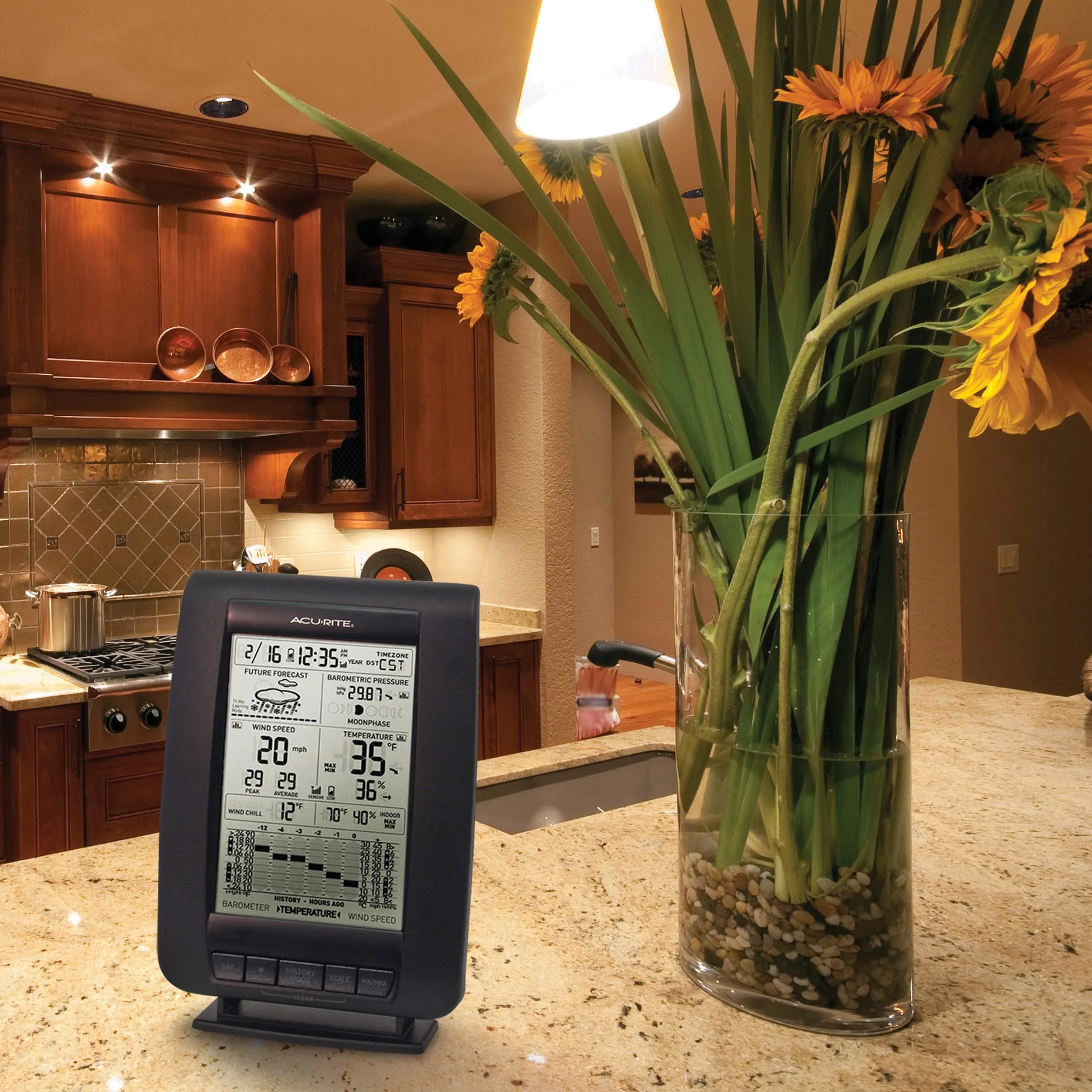AcuRite 00634A3 Wireless Weather Station with Wind Sensor, Black 1.27 kg (2.78 lb) | Accurate Local Forecasting - view 4