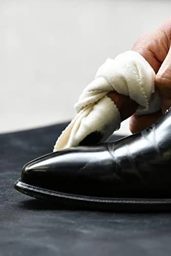 SAPHIR Pâte de Luxe Natural Wax Shoe Polish Mahogany 50ml (1.69 Fl Oz) | Superior Shine & Protection for Smooth Leather thumbnail 4