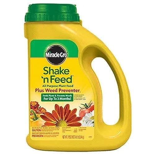 Miracle-Gro Shake 'N Feed All Purpose Plant Food + Weed Preventer 4.5 lb | Feeds & Prevents Weeds for Garden thumbnail 1
