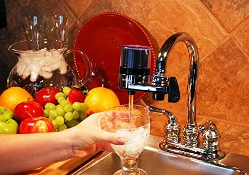 Instapure F2 Essentials Faucet Water Filter System, Chrome with Clear Cap, 7.89cm (3.11in) x 16.20cm (6.38in) x 19.20cm (7.56in) thumbnail 2