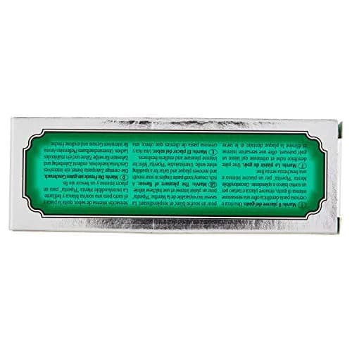 Marvis Classic Strong Mint Toothpaste 37ml (1.3 oz) | Fluoride-Free Oral Care thumbnail 3