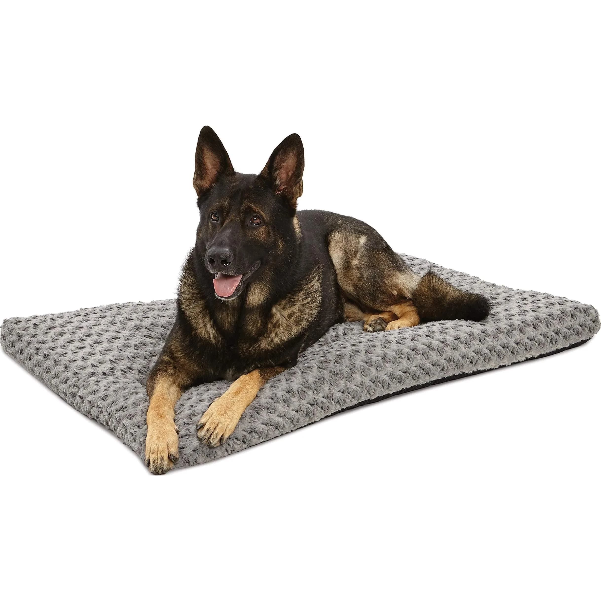 MidWest Homes for Pets XL Gray Ombré Swirl Plush Pet Bed 117cm x 71cm (46 x 28 inches) | Cozy Crate Mat for Large Dogs - main product image