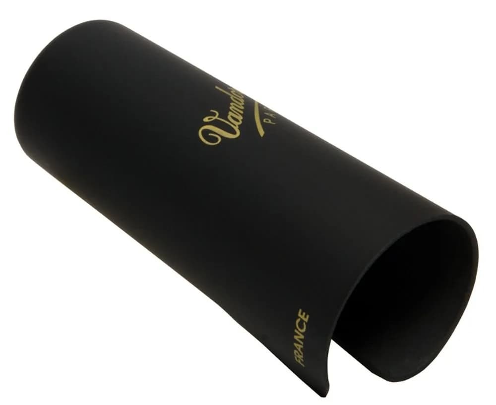 Vandoren Optimum Ligature and Plastic Cap for Eb Clarinet Silver Plated with 3 Interchangeable Pressure Plates | Quick Tightening & Freedom of Expression — Baritone Saxophone thumbnail 2