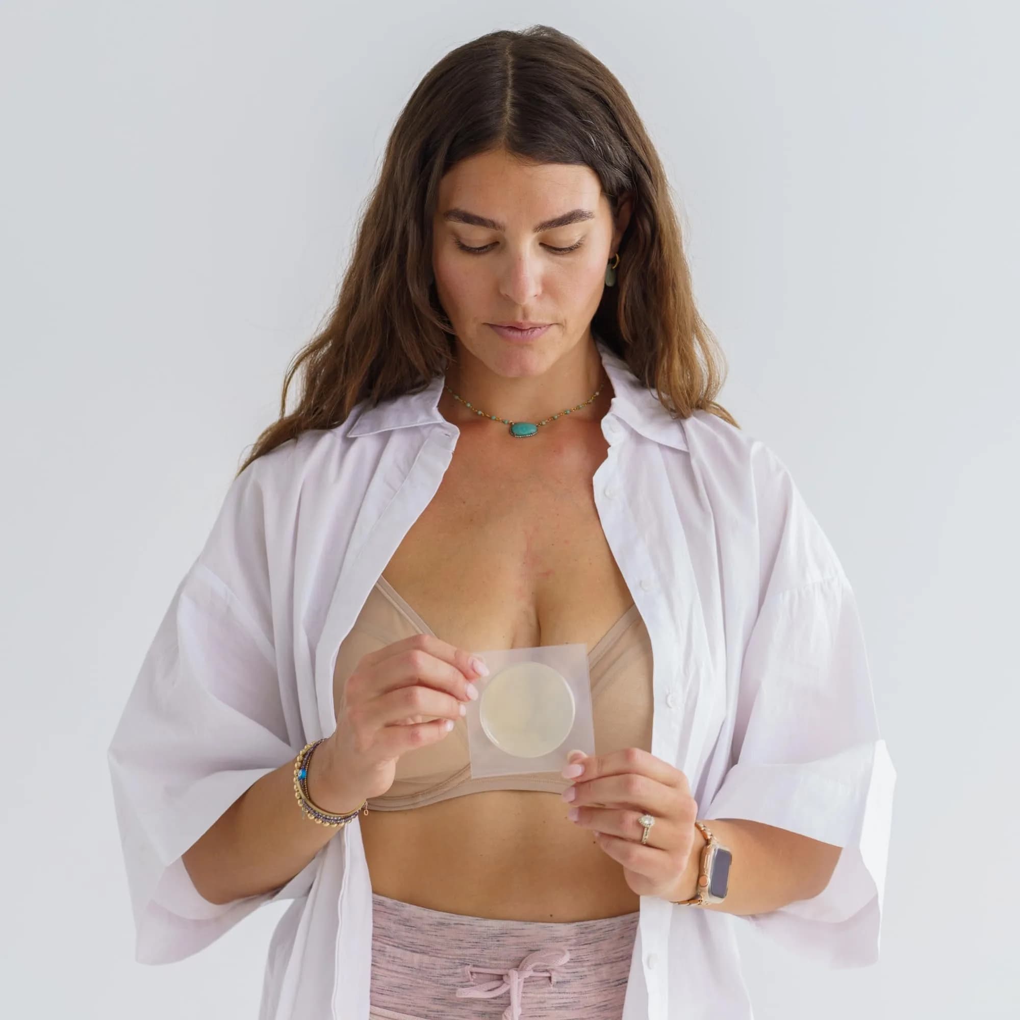 Ameda ComfortGel HydroGel Nursing Pads 2 Count | Cooling, Reusable, Soothing Relief for Sore Nipples - view 6