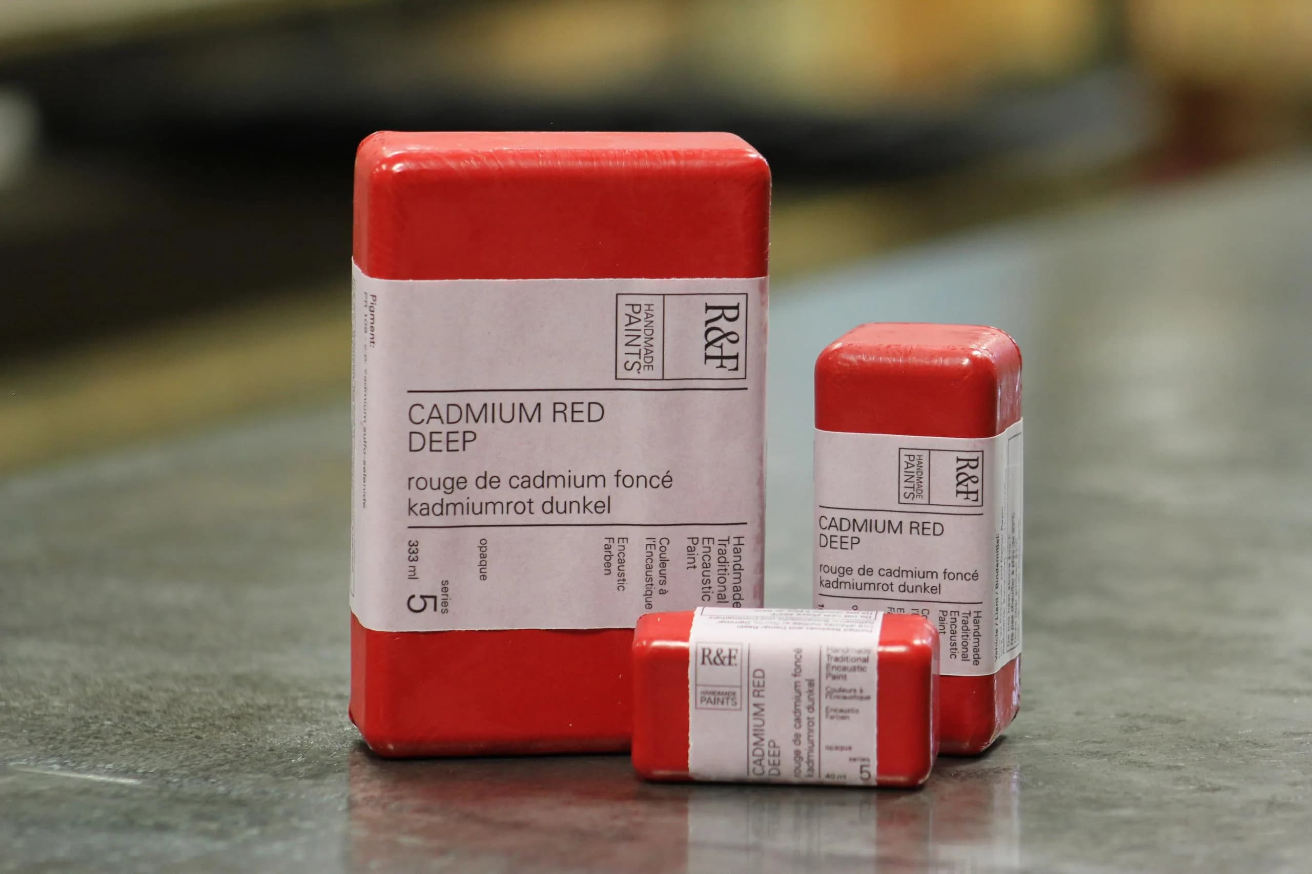 R&F Encaustic Cadmium Red Deep Paint 40ml (1.35 Fl Oz) | Opaque Artist Grade - view 3