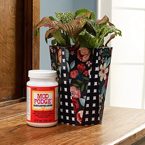 Mod Podge Gloss Sealer, Glue & Finish 237ml (8 oz) | All-in-One Craft Solution for USA Import thumbnail 4