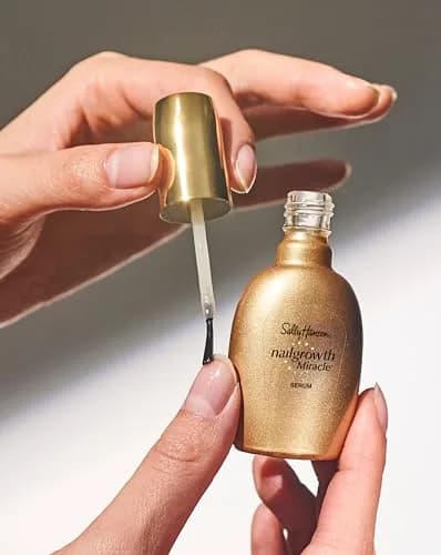 Sally Hansen Nailgrowth Miracle Growth Treatment 13ml (0.45 Fl Oz) | Professional Strength for Speedy Nail Growth thumbnail 4