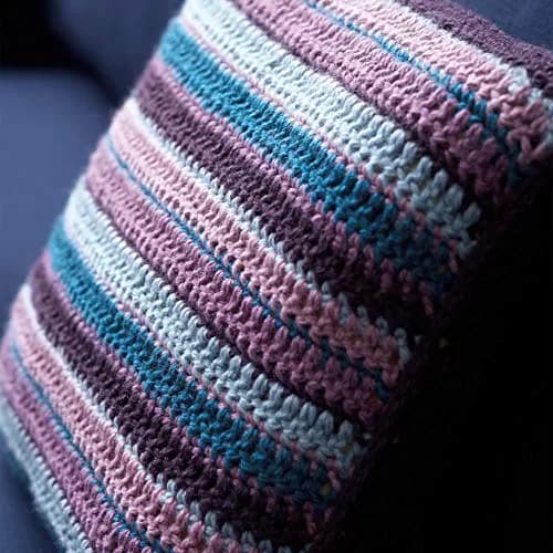 Patons Canadiana Yarn Solids Cherished Pink Worsted Weight | 100% Acrylic, 100g (3.5oz) / 205yds thumbnail 4