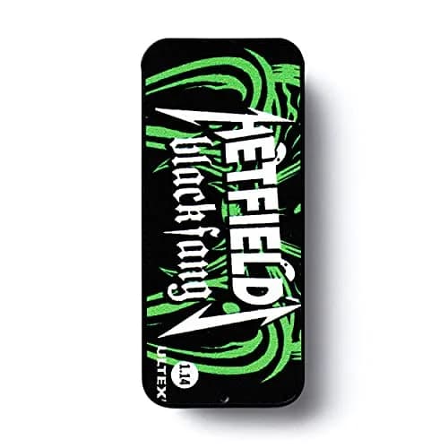 Jim Dunlop Hetfield's Black Fang Pick Tin 1.14MM | 6 Guitar Picks for Heavy Strumming thumbnail 3