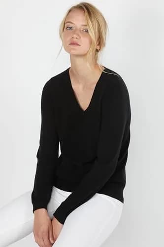 JENNIE LIU 100% Cashmere V Neck Sweater for Women, Black | Lightweight, Soft & Classic Fit thumbnail 7