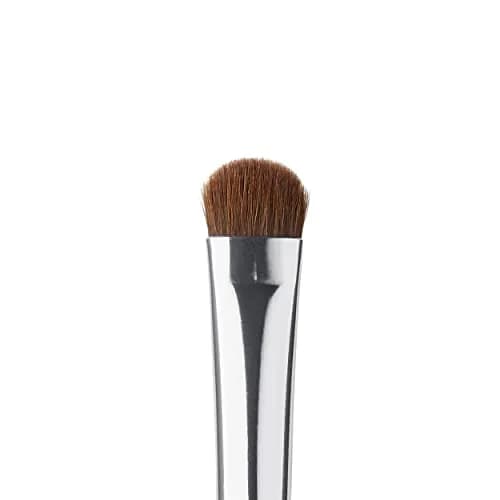 e.l.f. Small Eyeshadow Brush | Curved Synthetic Makeup Tool for Eye Contouring & Blending thumbnail 2