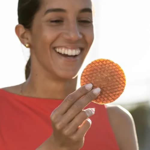 Honey Stinger Organic Vanilla Waffle Energy Stroopwafel 16 Count (16.96 oz) | USDA Organic Energy Snack thumbnail 6