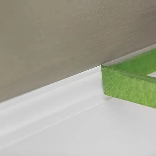 FrogTape Multi-Surface Painter's Tape with PAINTBLOCK, 1.41 in x 45 Yds | Sharp Edges, Clean Removal, USA Made thumbnail 7