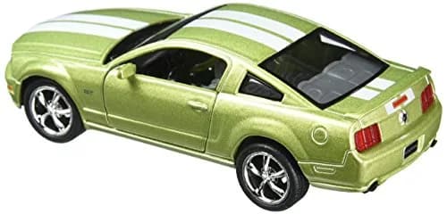 KiNSMART 2006 Ford Mustang GT 1:38 Scale Die Cast Metal Model Car (Green Race) | Classic American Muscle thumbnail 2