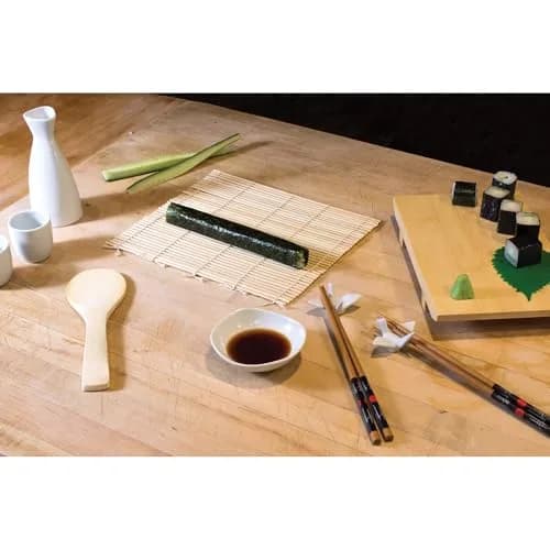Helen's Asian Kitchen Bamboo Sushi Mat | Natural, Sustainable, 9.5-Inch for Homemade Sushi thumbnail 4