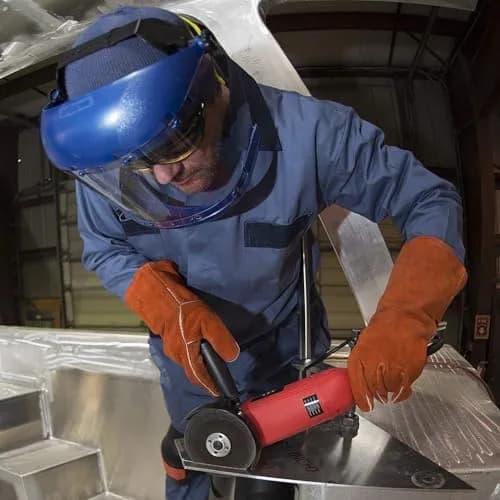 Sellstrom 380 Series Face Shield Lightweight High Impact Polycarbonate Clear Tint with Adjustable Ratchet Headgear for Grinding Cutting CSA Z94.3 thumbnail 6