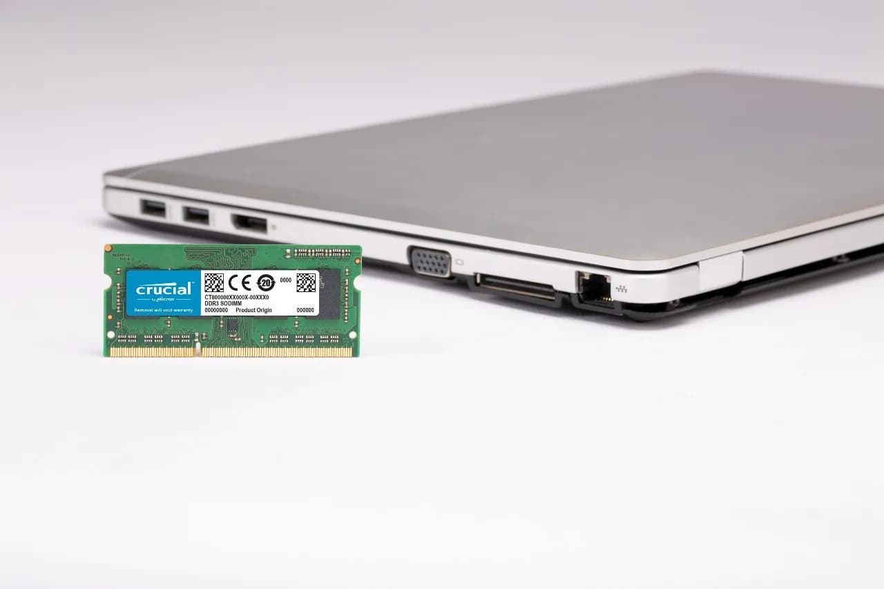 Crucial 4GB DDR3L 1600 MT/s SODIMM Memory | Single Module for Laptops - view 4