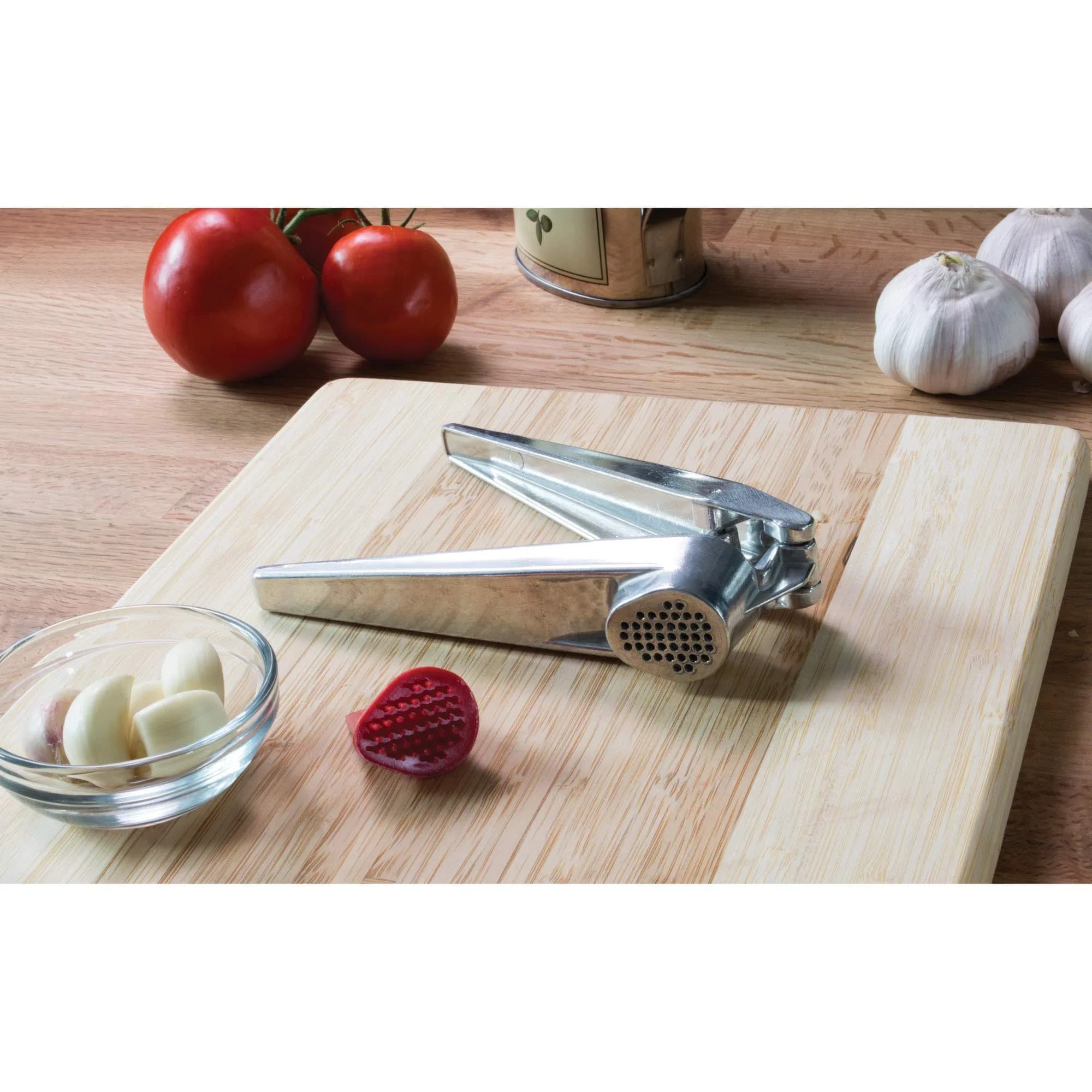 Fante's Cousin Umberto's Self-Cleaning Garlic Press 16 cm (6.25 x 1-Inches) | Crushes Garlic Effortlessly - view 3