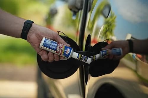 Lucas Oil Deep Clean Fuel System Cleaner 155ml (5.25 fl oz) | For Petrol & Diesel Engines thumbnail 2