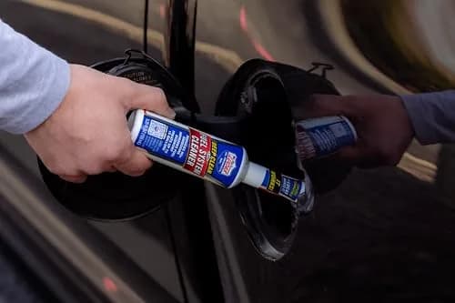 Lucas Oil Deep Clean Fuel System Cleaner 155ml (5.25 fl oz) | For Petrol & Diesel Engines thumbnail 3