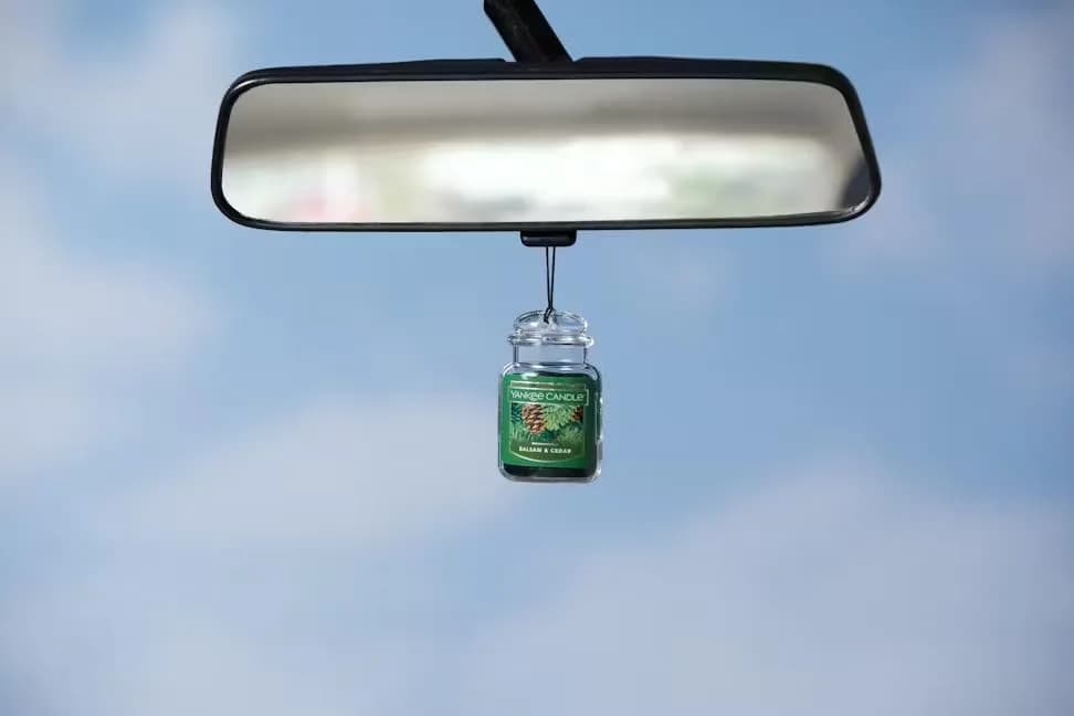 Yankee Candle Gel Car Jar Ultimate Hanging Air Freshener Balsam Cedar Scent | Lasts up to 30 Days thumbnail 3