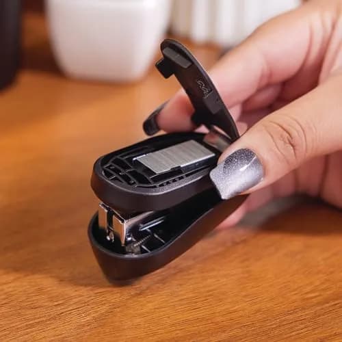 Swingline Tot Mini Stapler Black 3.3cm (1.3in) | Jam-Free Stapling for Students & Office thumbnail 5