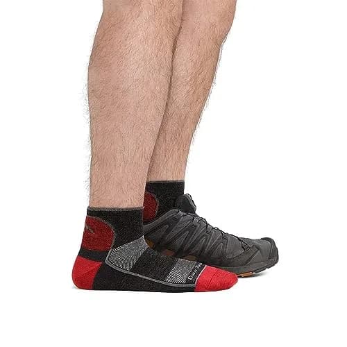 Darn Tough Vermont Men's Quarter Lightweight Running Sock (Style 1715) - DTV, Large | Seamless Performance Fit thumbnail 2
