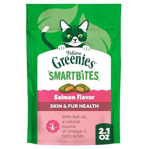 Greenies Feline Smartbites Skin & Fur Health Cat Treats, Salmon, 60g (2.1 oz) | Veterinarian-Formulated for Healthy Skin & Fur thumbnail 1