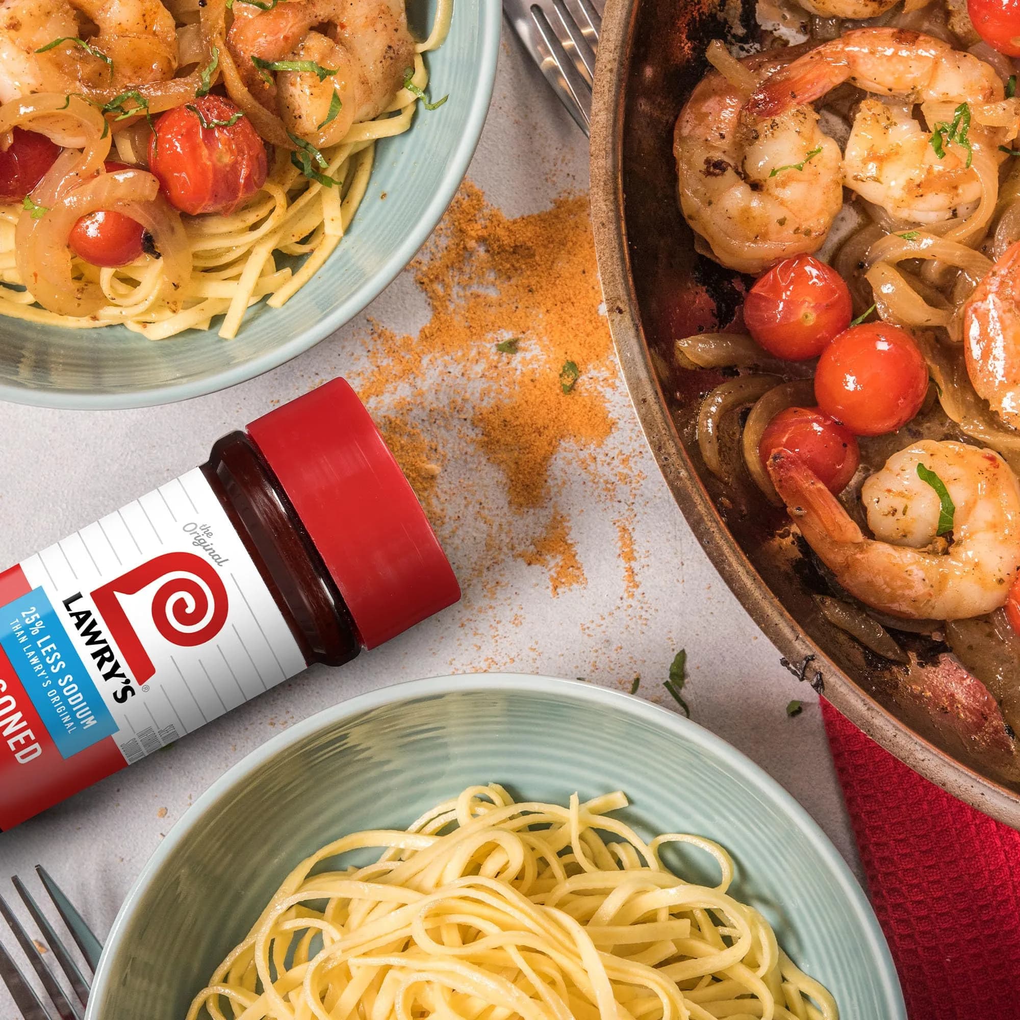 Lawry's Seasoned Salt 25% Less Sodium 227 g (8 oz) | Kosher Certified All-Purpose Seasoning - view 7