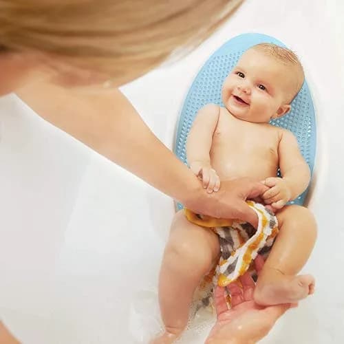 Angelcare Soft-Touch Baby Bath Support & Rinser Bundle, Aqua 0.75 kg (1.65 lb) | Ergonomic Design for Newborns thumbnail 5