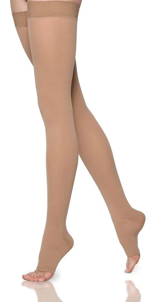 Sigvaris Women’s Essential Opaque 860 Open Thigh-Highs 20-30mmHg Light Beige Medium Long