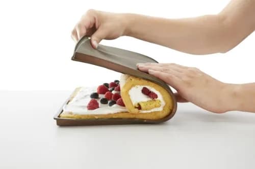 Lekue Non Spill Baking Sheet 30 x 40 cm | Flexible, Non-Stick Platinum Silicone for Roll Cake thumbnail 4
