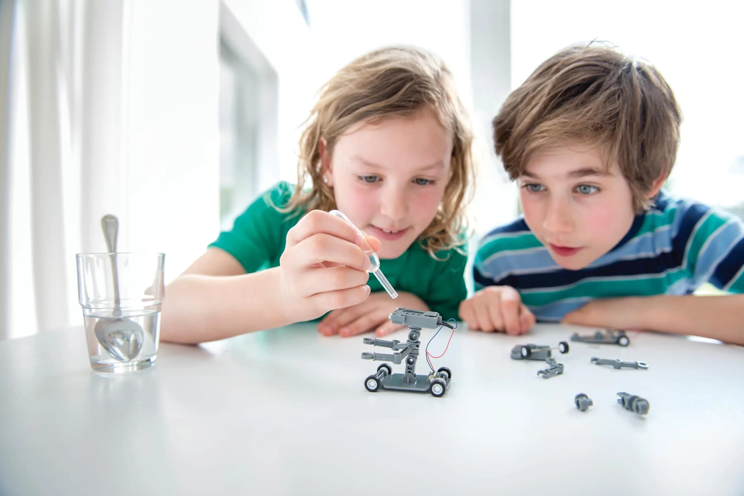 4M Green Science Salt Water Powered Robot Kit | STEAM Powered Kids, Ages 8+ - view 6