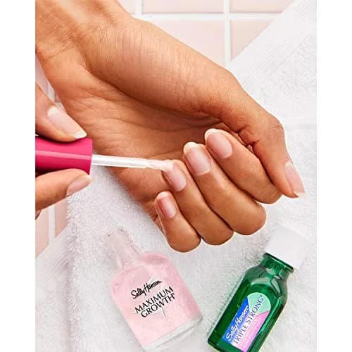 Sally Hansen Maximum Growth Nail Strengthener 13.3ml (0.45 Fl Oz) | Reinforces Thin Nails thumbnail 5