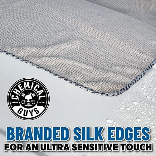 Chemical Guys Waffle Weave Gray Matter Microfiber Drying Towel 63cm x 91cm (25"x 36") | Scratch-Free Drying for Cars thumbnail 3