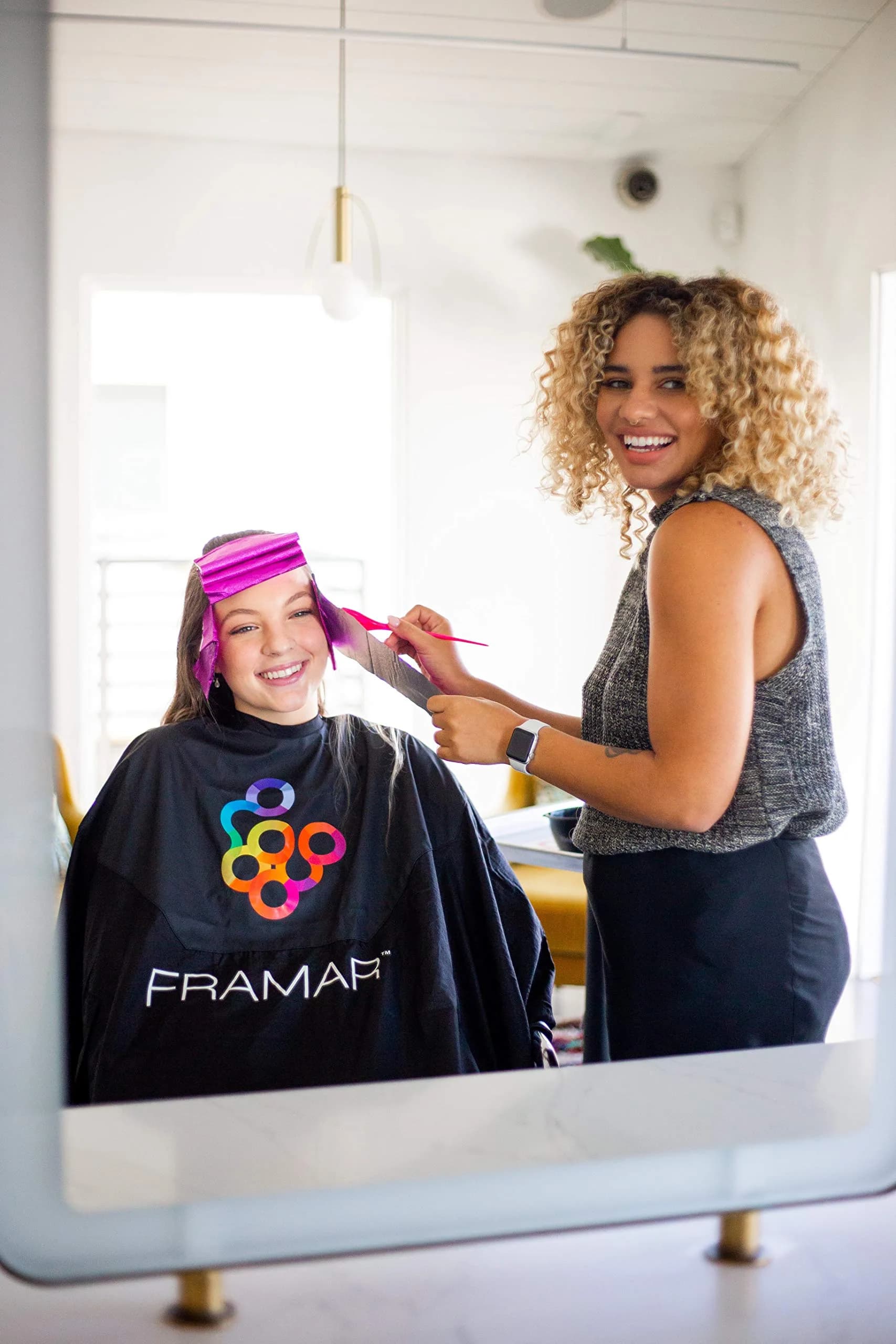 Framar Magenta Hair Foils for Highlighting, 500 Count (227g / 500 Count) | Professional Pop-Up Hair Foil Sheets with Embossed Grip - view 2