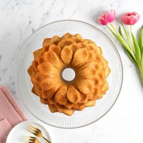 Nordic Ware Blossom Bundt Pan ,Toffee | Intricate Cast Aluminum Cake Pan for Elegant Baking thumbnail 7
