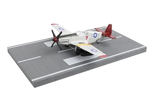 Runway24 P51 Tuskegee Airmen Vehicle | Die-Cast Model with Rubber Runway (4in x 4.625in x 1in) thumbnail 3