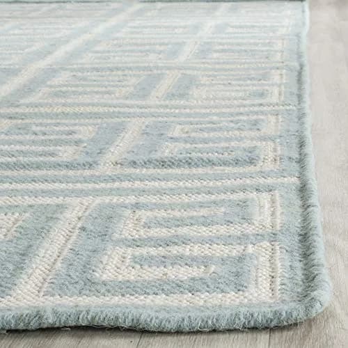 SAFAVIEH Dhurries Collection Accent Rug - 4' x 6', Blue & Ivory, Handmade Flat Weave Wool & Banana Silk thumbnail 3