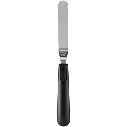 Wilton Angled Frosting Spatula, Ergonomic Handle, 9 Inch, Black | Professional Cake Decorating Tool thumbnail 2