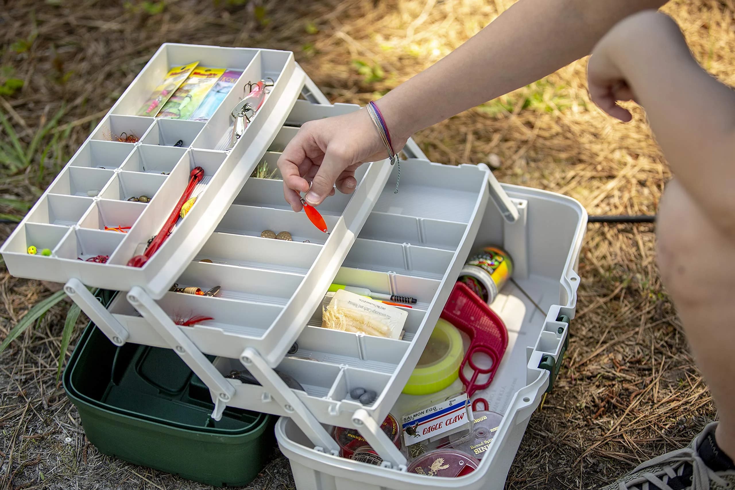 Plano 3-Tray Tackle Box with Dual Top Access, Dark Green Metallic/Off White, 1.8 kg (3.5 lb) | Classic Fishing Storage - view 3