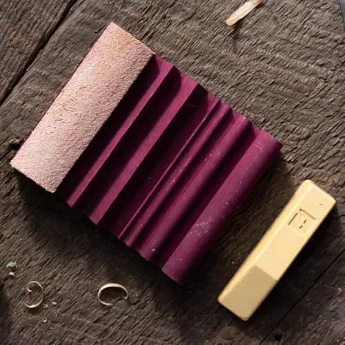 Flexcut SlipStrop Wood Carving Tool Sharpener with Polishing Compound | 156 g (5.5 oz) | USA-Sourced thumbnail 8