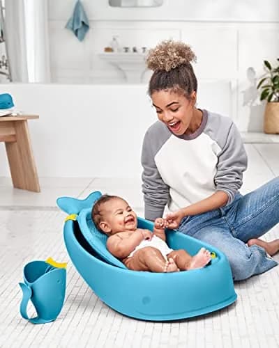 Skip Hop MOBY Tear-Free Waterfall Rinser Blue | Baby Bath Cup for Rinsing Hair (710ml / 24 fl oz) thumbnail 5