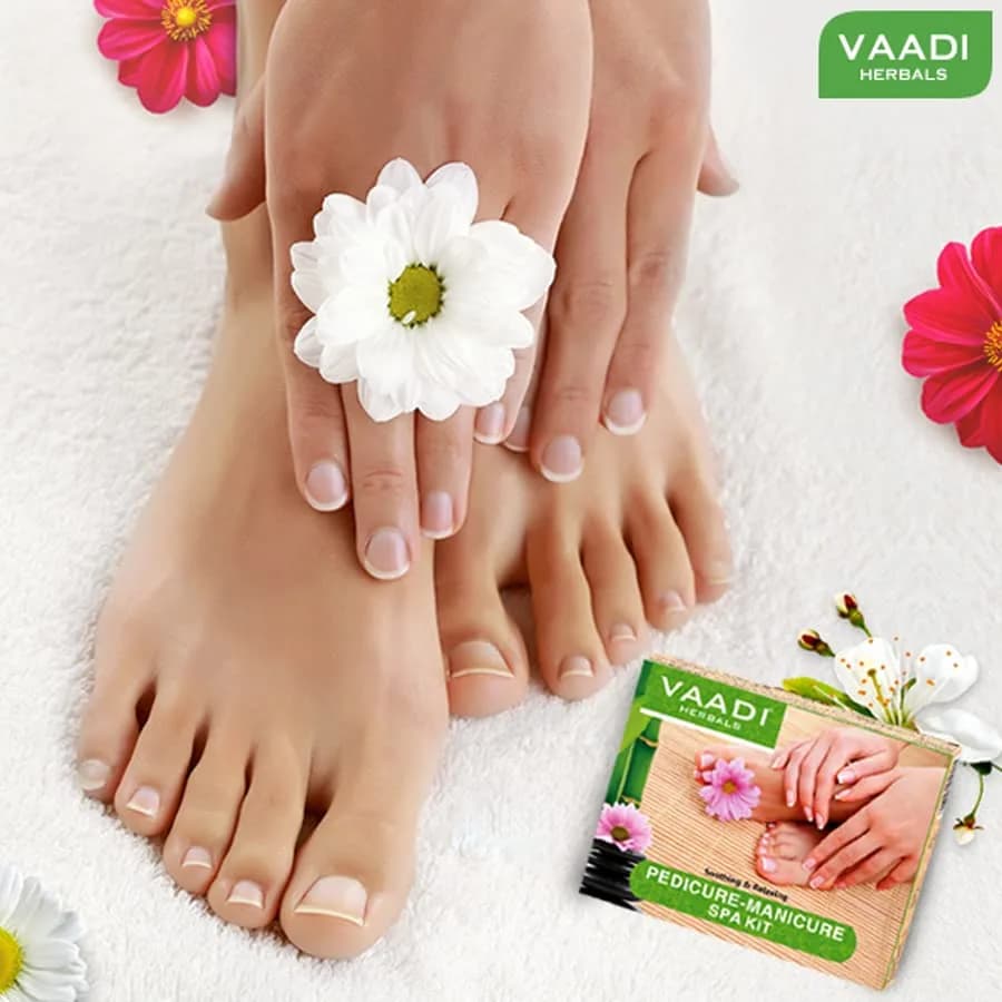 Vaadi Herbals Pedicure Manicure Spa Kit 135g (4.8 oz) | Herbal Foot Care for Dry Skin thumbnail 4